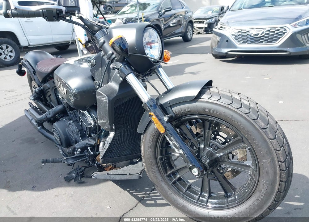 2023 INDIAN MOTORCYCLE CO. SCOUT BOBBER ABS VIN: 56KMTA006P3196737