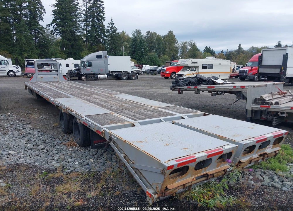 2022 MAXX-D TRAILER VIN: 5R8GF402XNM098145