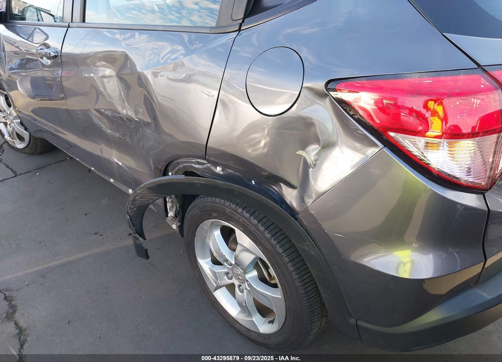 2016 HONDA HR-V LX VIN: 3CZRU5G39GM738292