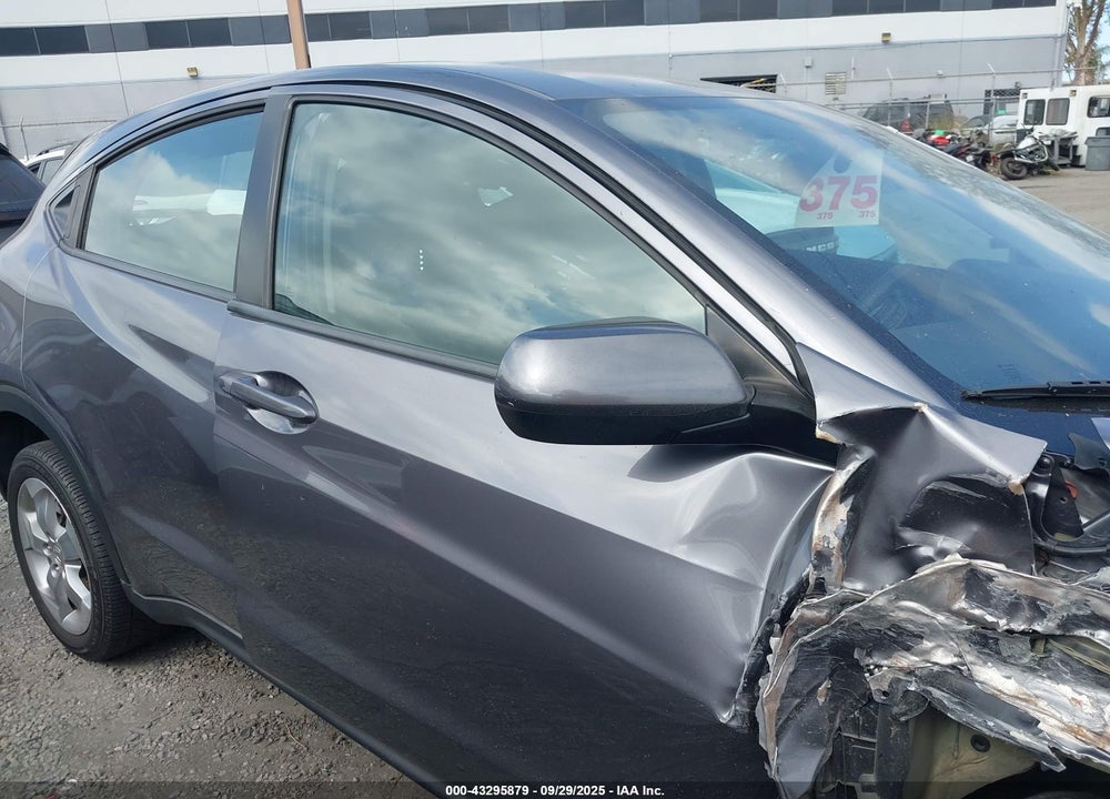 2016 HONDA HR-V LX VIN: 3CZRU5G39GM738292