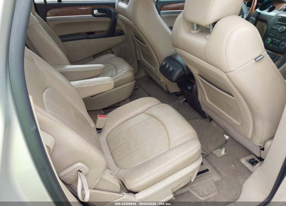 2010 BUICK ENCLAVE VIN: 5GALRBED6AJ140156