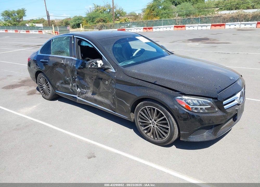 2021 MERCEDES-BENZ C 300 SEDAN VIN: W1KWF8DB4MR644952