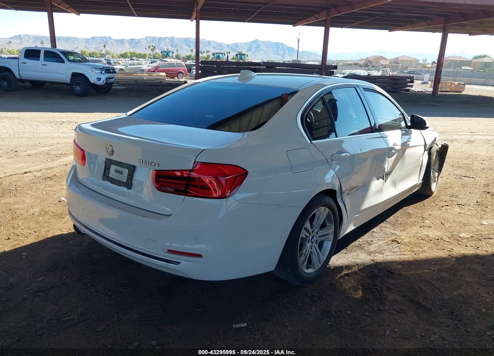 2017 BMW 3 SERIES VIN: WBA8B9G33HNU56149