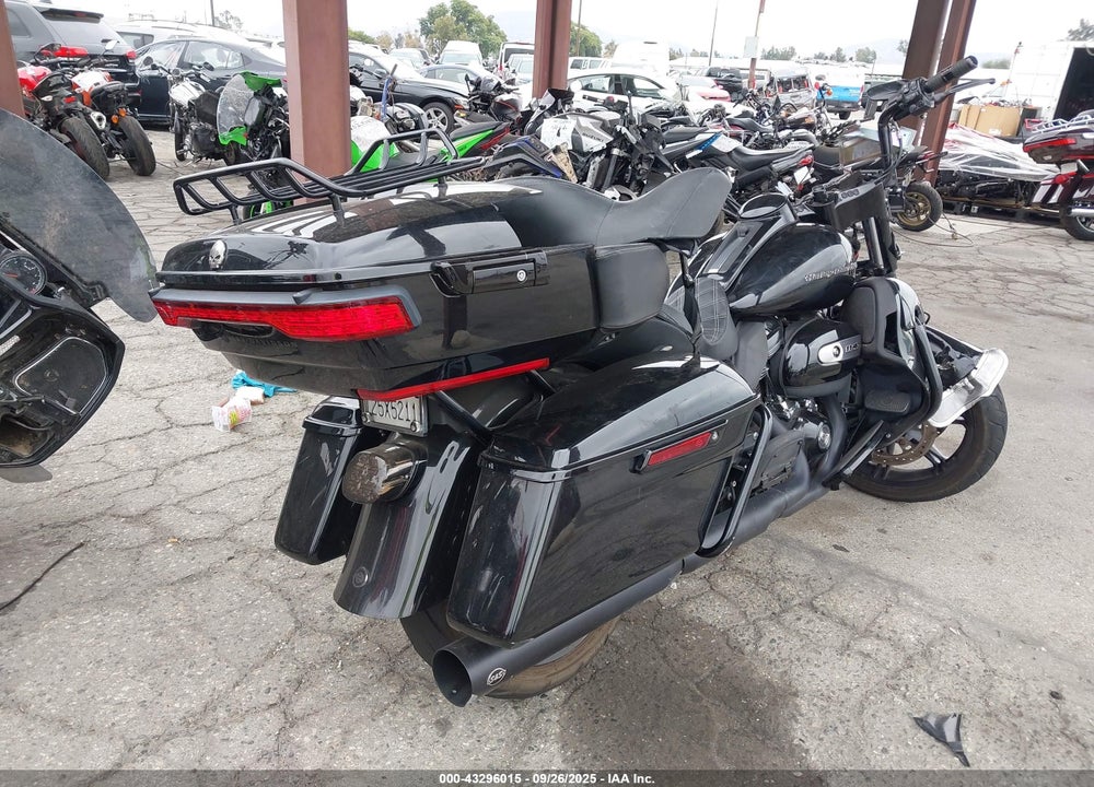 2022 HARLEY-DAVIDSON FLHTK VIN: 1HD1KEF27NB647901
