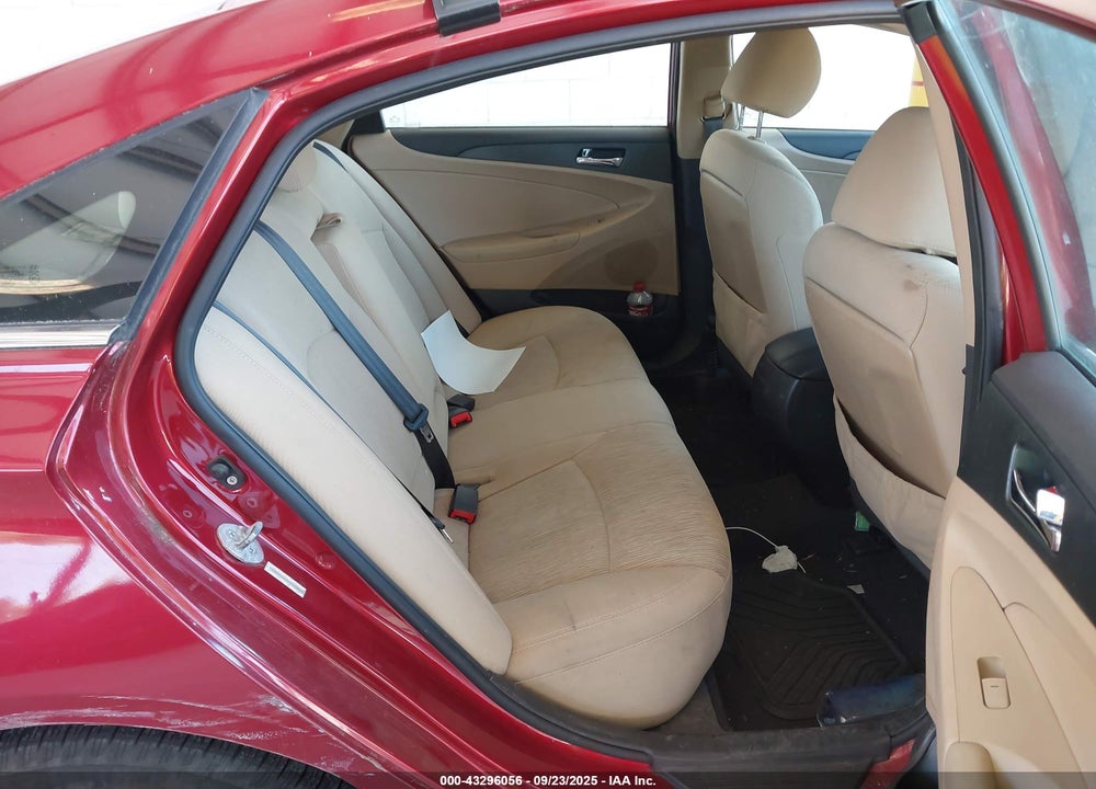 2011 HYUNDAI SONATA GLS VIN: 5NPEB4AC9BH132812