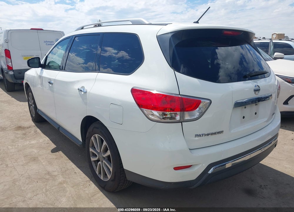 2015 NISSAN PATHFINDER VIN: 5N1AR2MM2FC666976