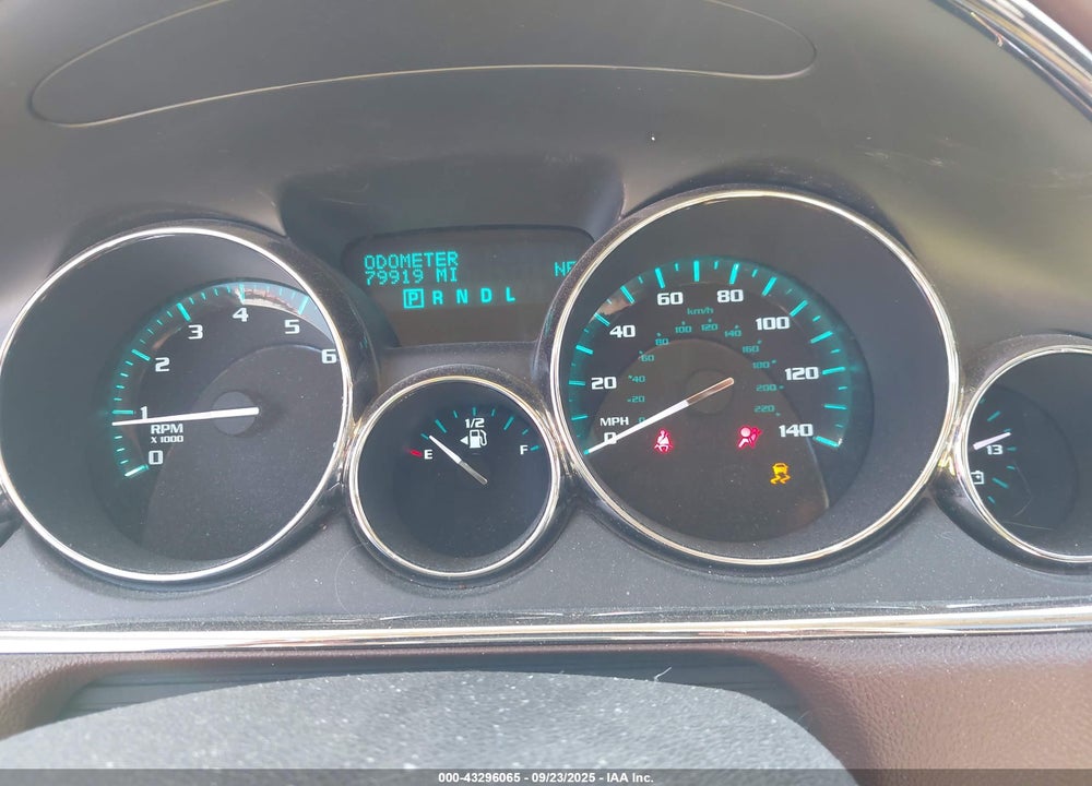 2013 BUICK ENCLAVE VIN: 5GAKVDKD4DJ162636