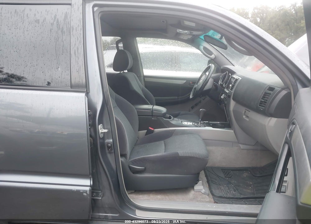 2005 TOYOTA 4RUNNER SR5 SPORT V6 VIN: JTEBU14R450073225