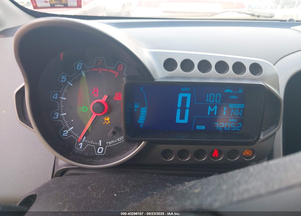 2014 CHEVROLET SONIC VIN: 1G1JC5SHXE4242850