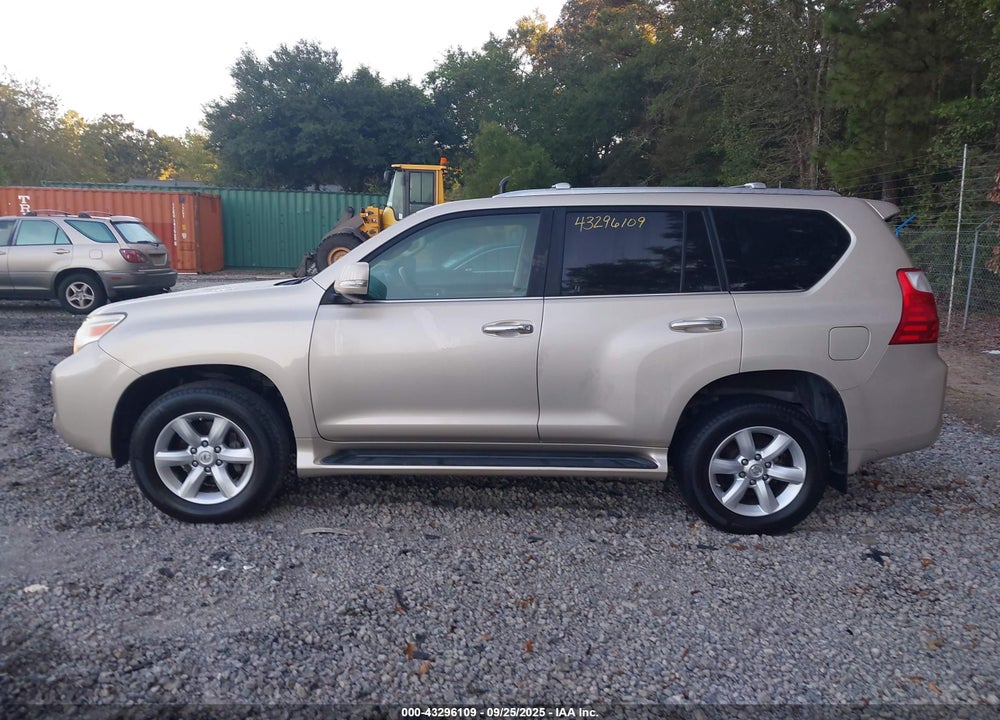2011 LEXUS GX 460 VIN: JTJBM7FX6B5031623