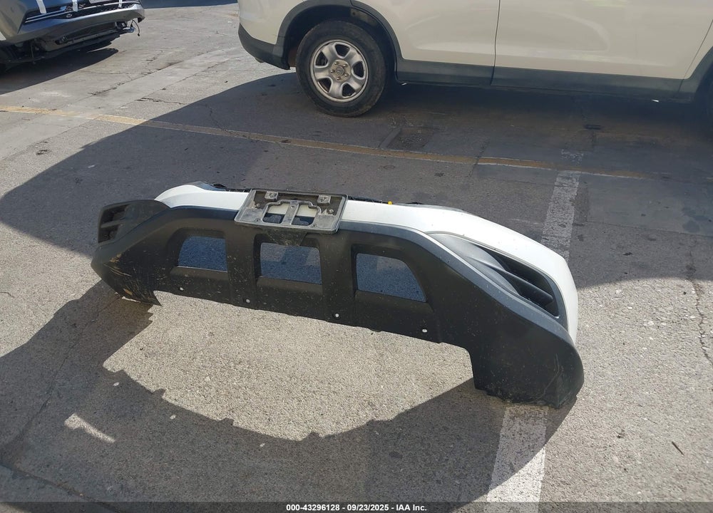 2014 HONDA CR-V LX VIN: 5J6RM3H34EL039220