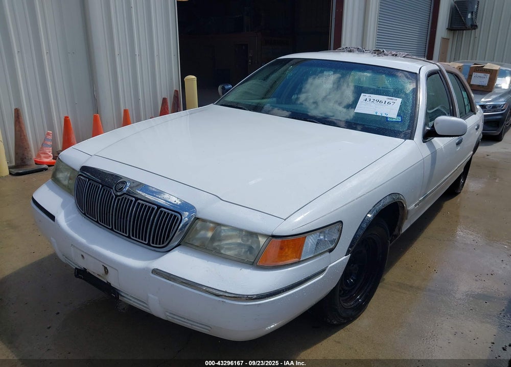 1999 MERCURY GRAND MARQUIS GS VIN: 2MEFM74W8XX711557