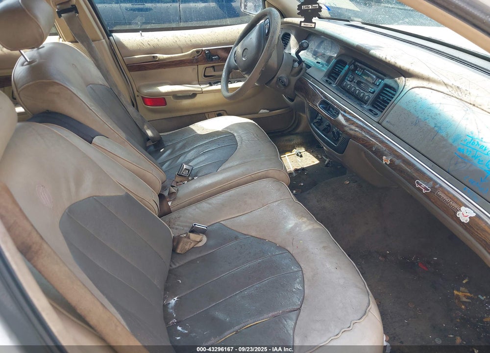 1999 MERCURY GRAND MARQUIS GS VIN: 2MEFM74W8XX711557