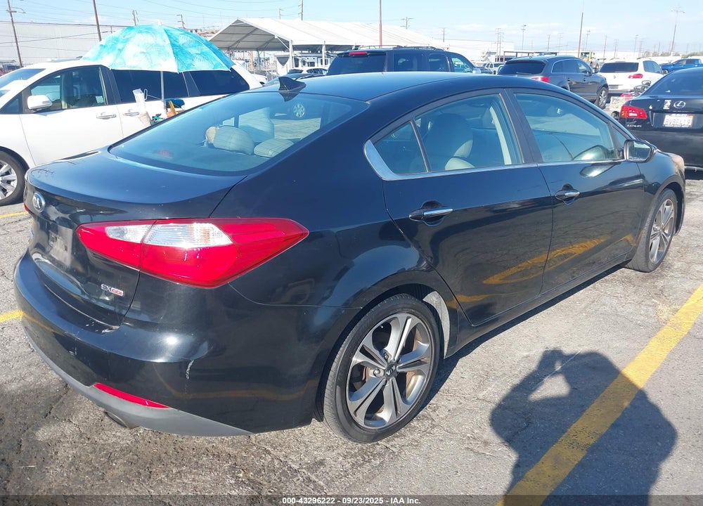 2016 KIA FORTE EX VIN: KNAFZ4A8XG5556158