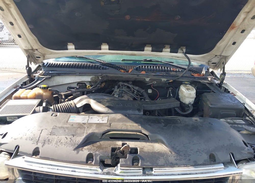 2006 CHEVROLET TAHOE LS VIN: 1GNEC13V56R165693