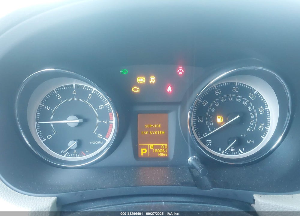2011 SUZUKI KIZASHI SE VIN: JS2RF9A31B6110421