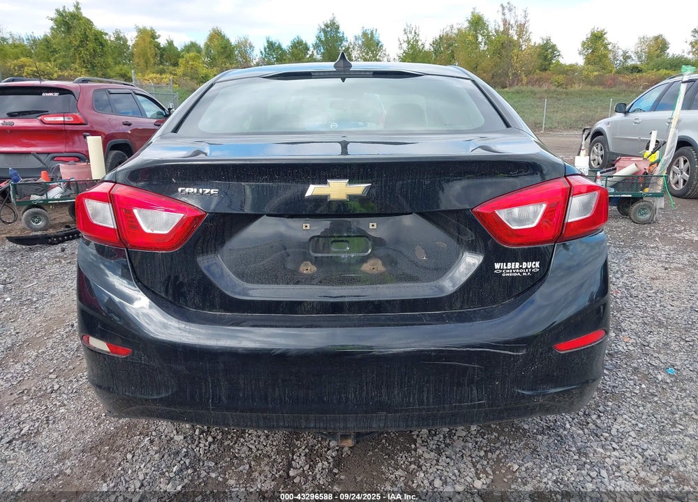 2018 CHEVROLET CRUZE LS MANUAL VIN: 1G1BB5SM6J7170820