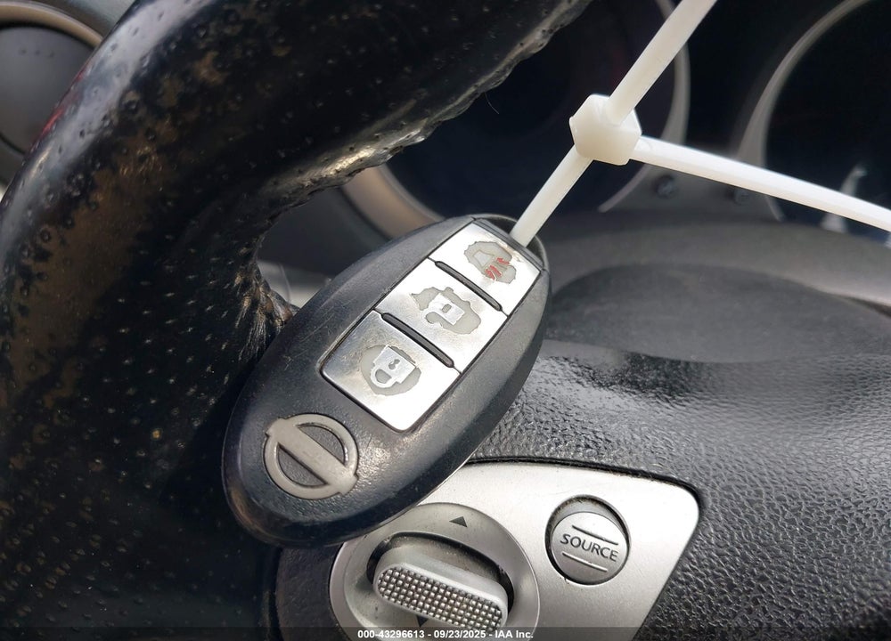 2011 NISSAN JUKE SL VIN: JN8AF5MV0BT009552