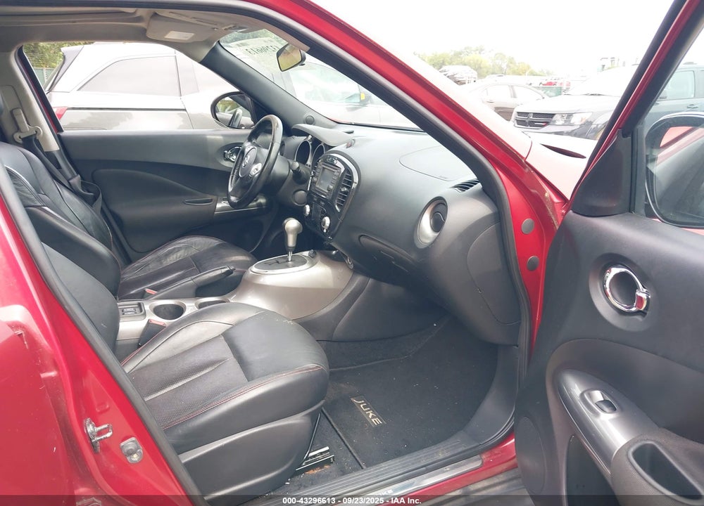 2011 NISSAN JUKE SL VIN: JN8AF5MV0BT009552