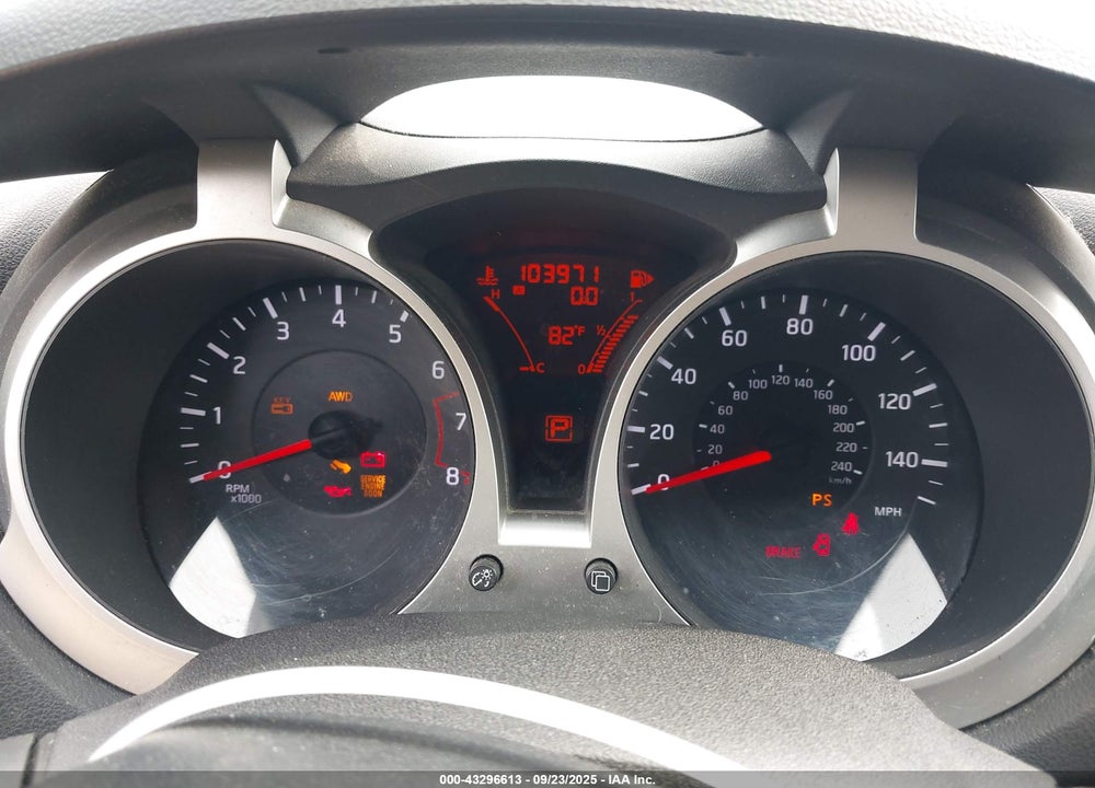 2011 NISSAN JUKE SL VIN: JN8AF5MV0BT009552