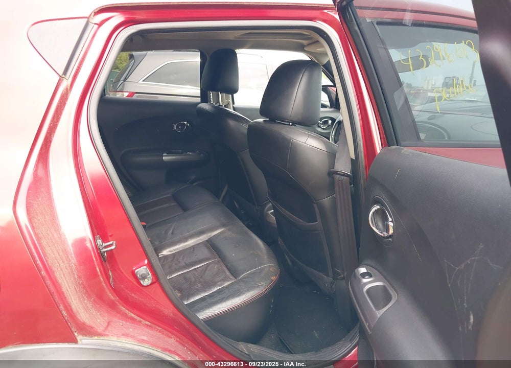2011 NISSAN JUKE SL VIN: JN8AF5MV0BT009552