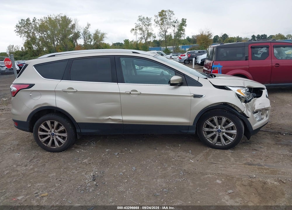 2017 FORD ESCAPE VIN: 1FMCU9J95HUE21666