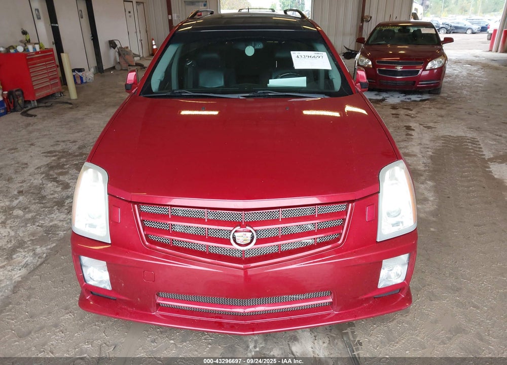 2009 CADILLAC SRX VIN: 1GYEE437390137979