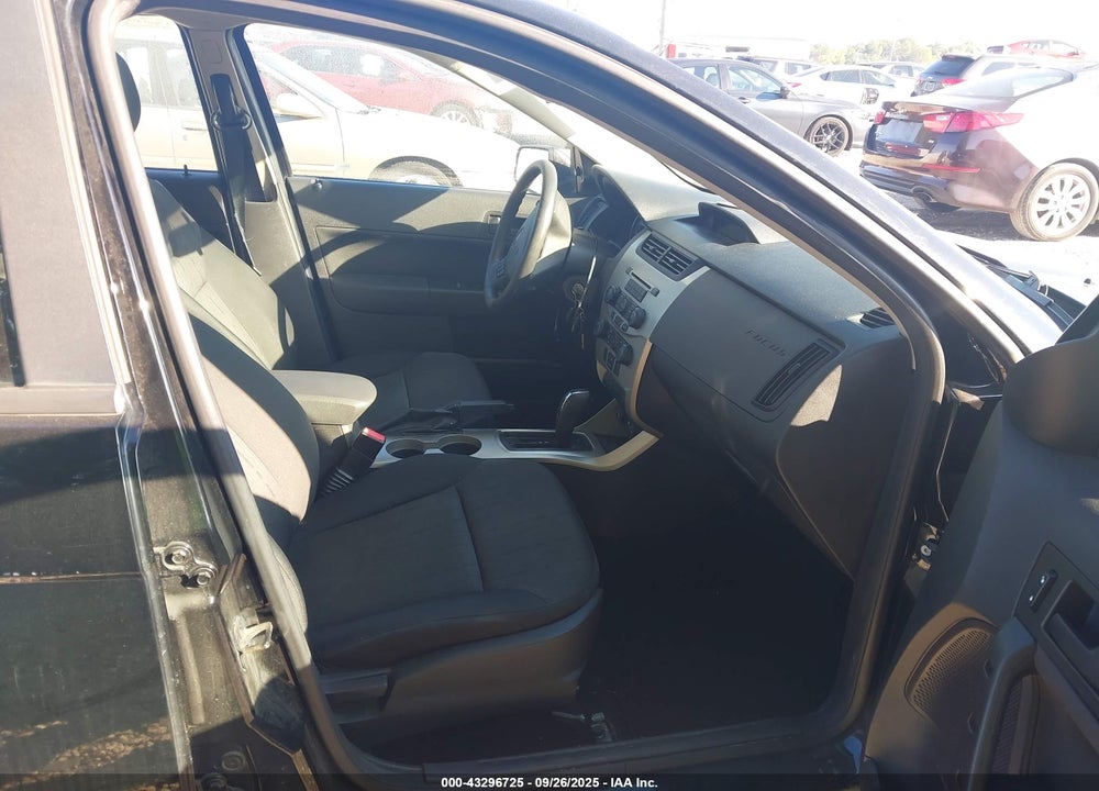 2009 FORD FOCUS VIN: 1FAHP35N09W180519