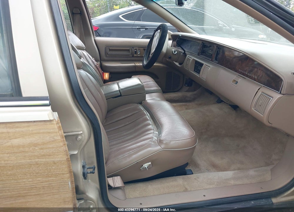 1993 BUICK ROADMASTER ESTATE VIN: 1G4BR8376PW403621