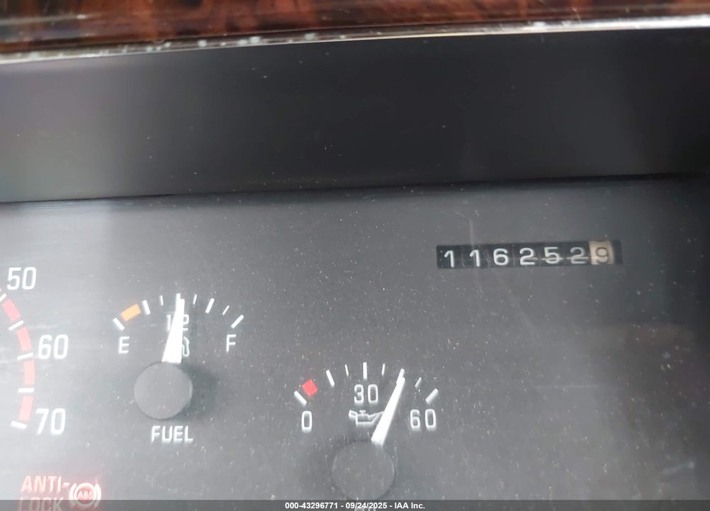 1993 BUICK ROADMASTER ESTATE VIN: 1G4BR8376PW403621