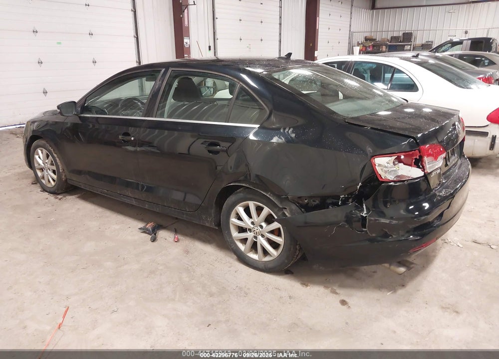 2014 VOLKSWAGEN JETTA VIN: 3VWD17AJ8EM426213