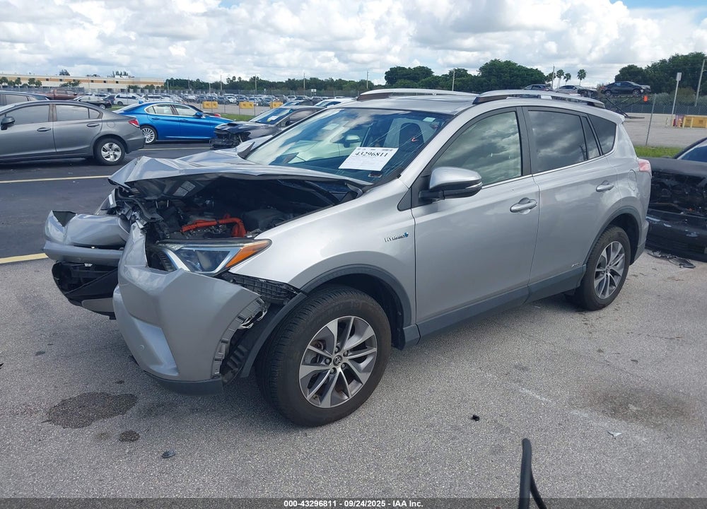 2018 TOYOTA RAV4 HYBRID XLE VIN: JTMRJREV2JD237029