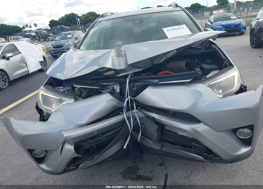 2018 TOYOTA RAV4 HYBRID XLE VIN: JTMRJREV2JD237029
