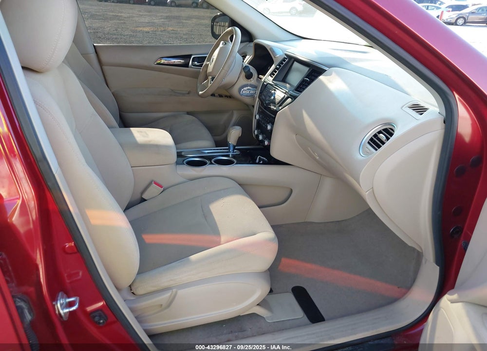 2014 NISSAN PATHFINDER VIN: 5N1AR2MN2EC639588