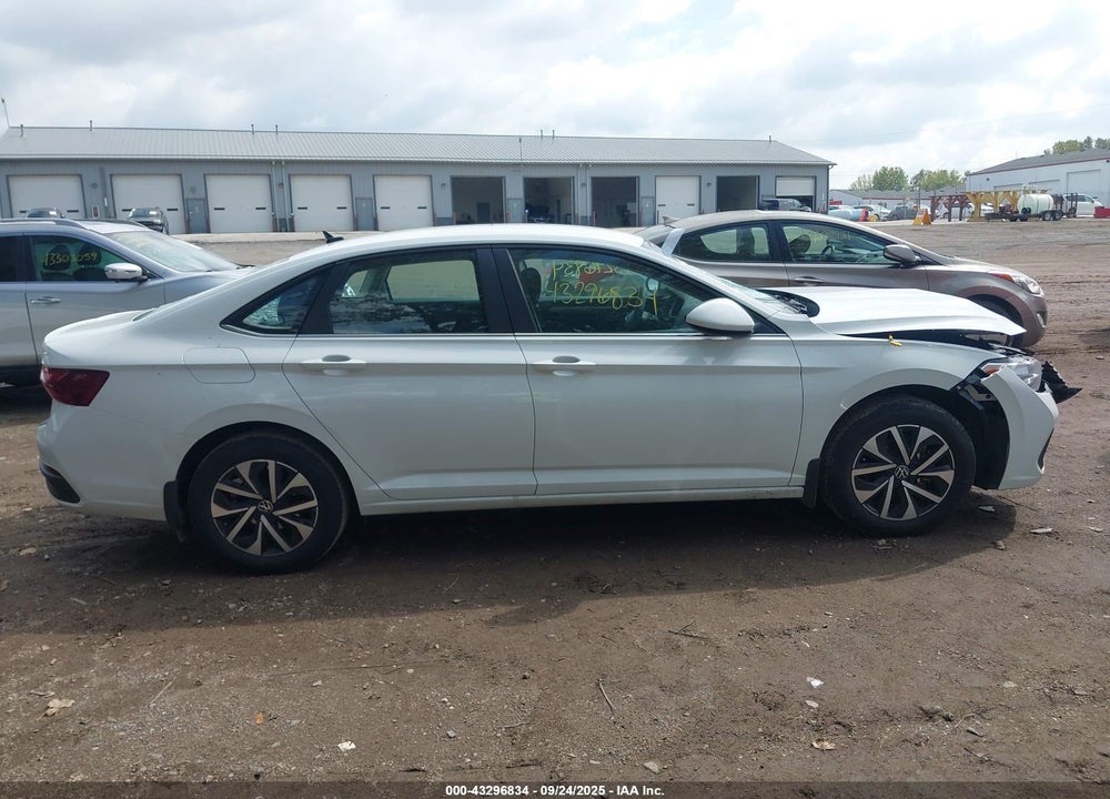 2024 VOLKSWAGEN JETTA 1.5T S VIN: 3VW5M7BUXRM103405