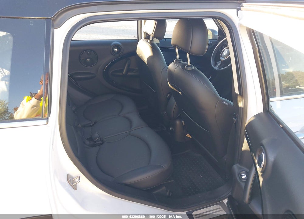 2013 MINI COUNTRYMAN VIN: WMWZC5C5XDWP33983