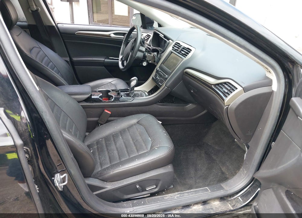 2016 FORD FUSION VIN: 3FA6P0H91GR401906
