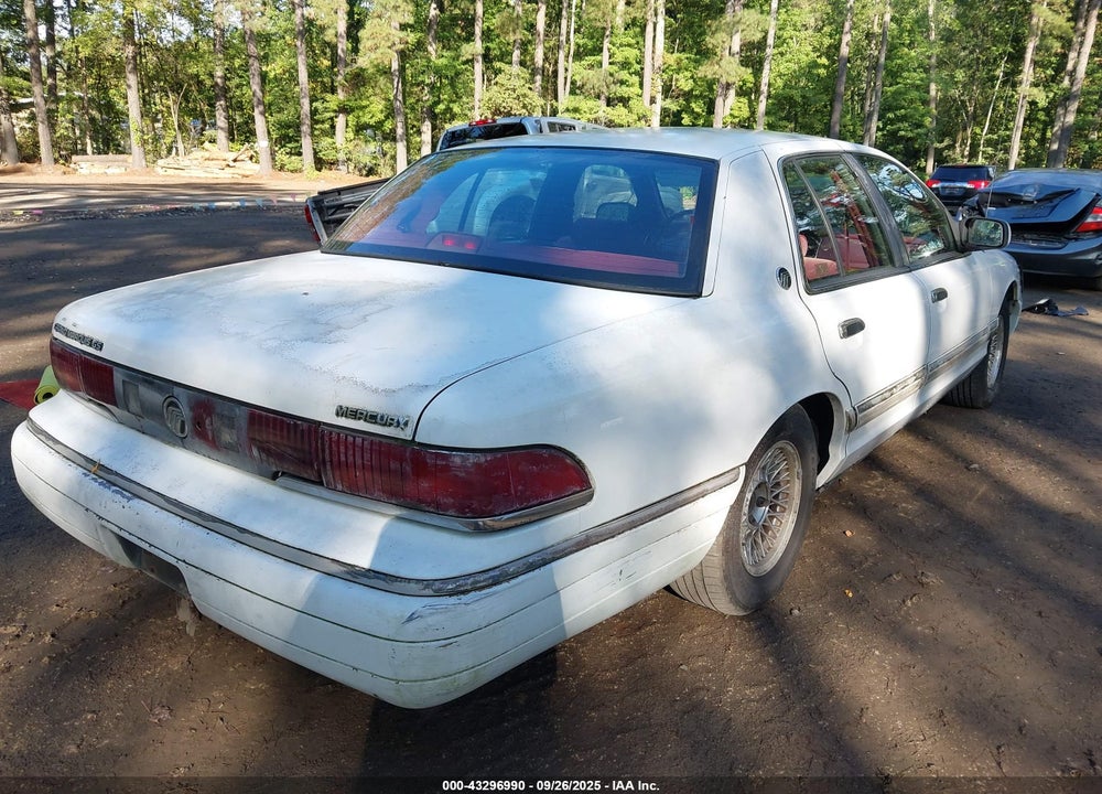 1993 MERCURY GRAND MARQUIS GS VIN: 2MELM74W7PX682829