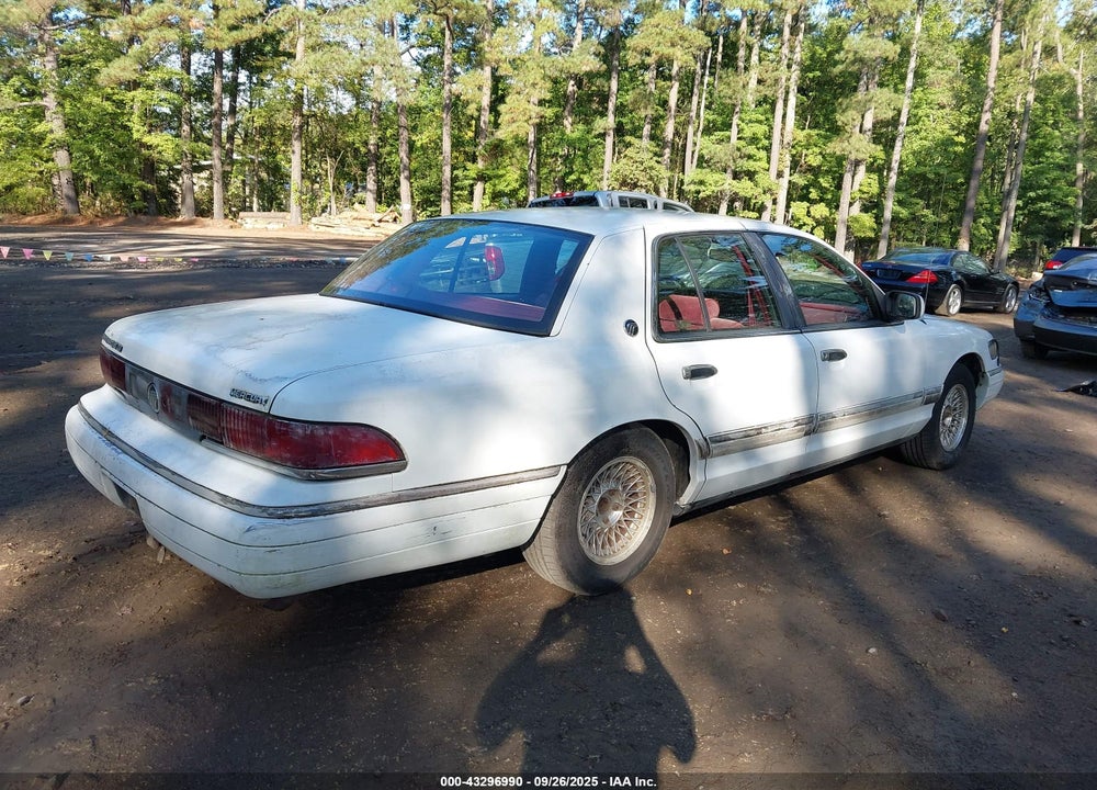 1993 MERCURY GRAND MARQUIS GS VIN: 2MELM74W7PX682829