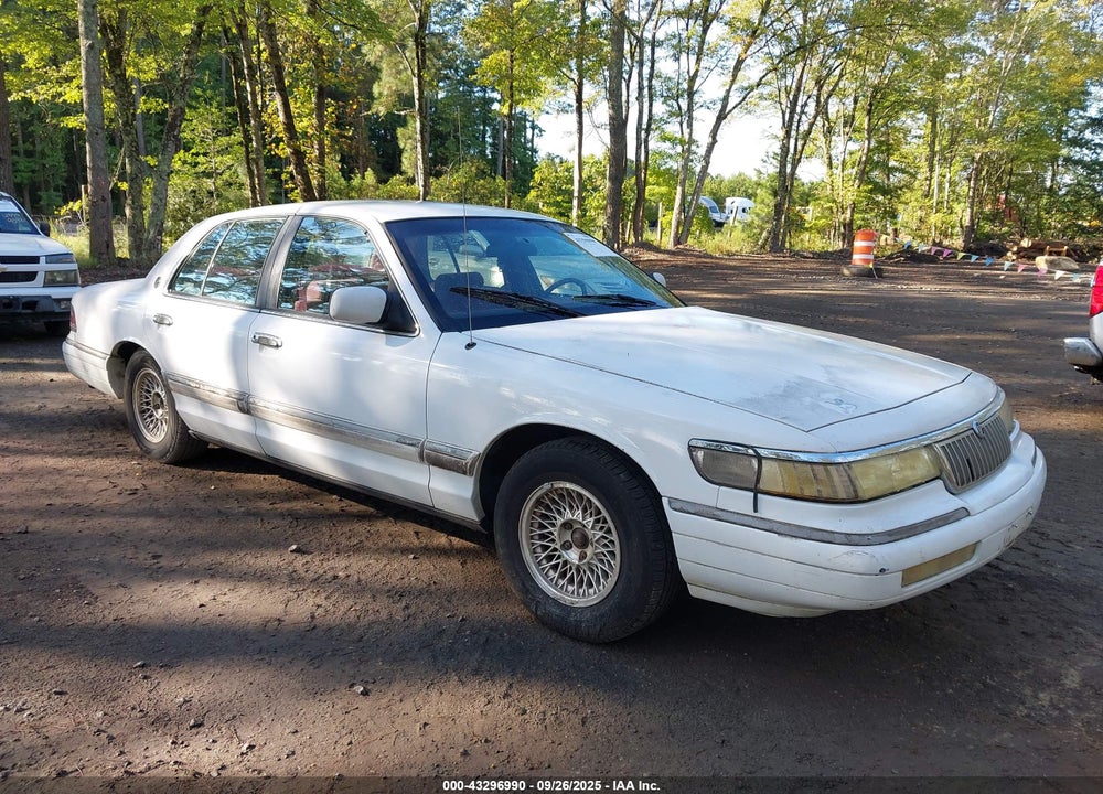 1993 MERCURY GRAND MARQUIS GS VIN: 2MELM74W7PX682829