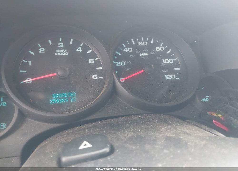 2011 CHEVROLET SILVERADO 1500 WORK TRUCK VIN: 1GCNKPE05BF203872