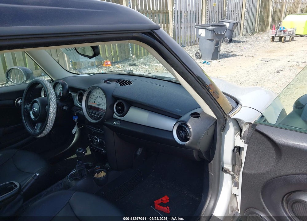 2013 MINI CLUBMAN COOPER VIN: WMWZF3C59DT491510