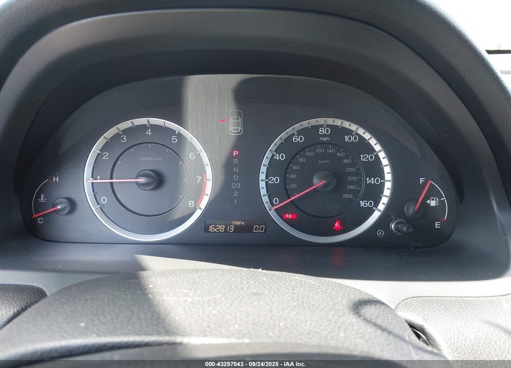 2011 HONDA ACCORD VIN: 5KBCP3F86BB002915