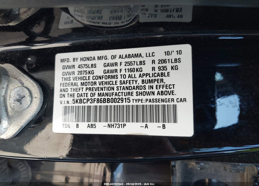 2011 HONDA ACCORD VIN: 5KBCP3F86BB002915