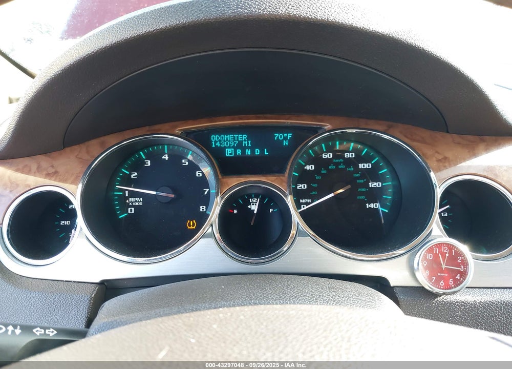 2011 BUICK ENCLAVE VIN: 5GAKRBED3BJ293560