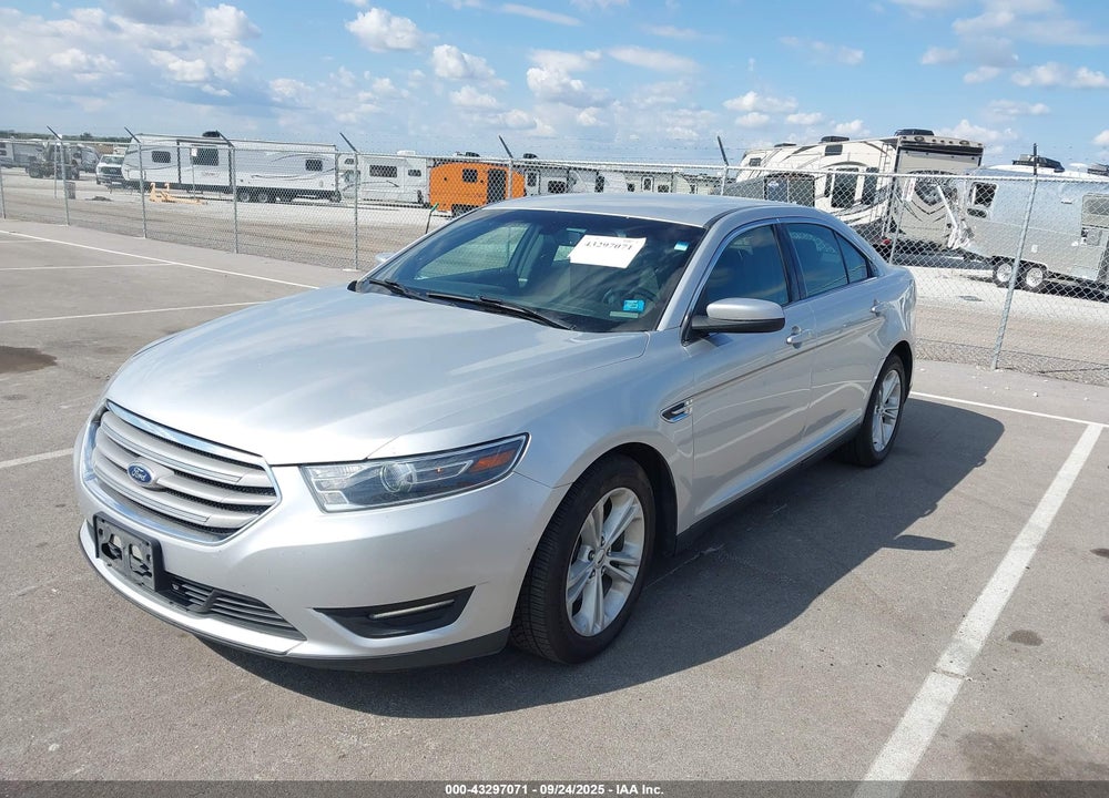 2015 FORD TAURUS VIN: 1FAHP2E88FG162330
