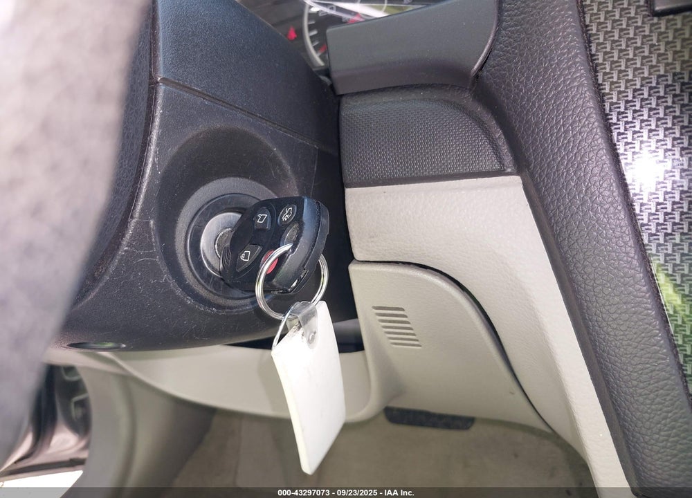 2009 FORD FUSION VIN: 3FAHP07Z29R156501
