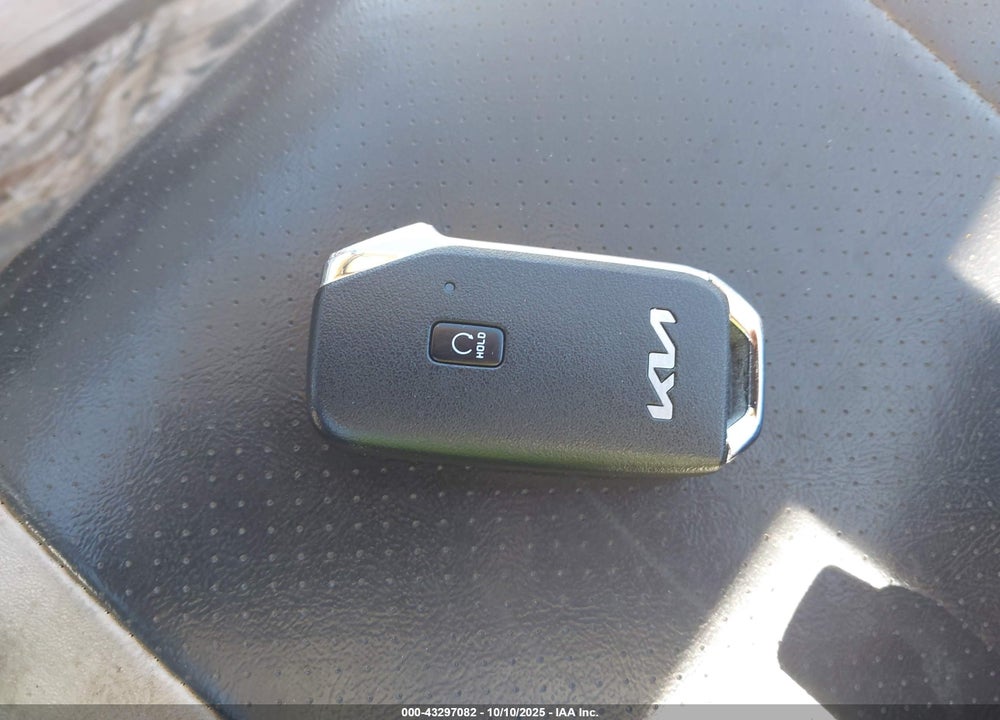 2023 KIA SORENTO HYBRID EX VIN: KNDRH4LG1P5198374