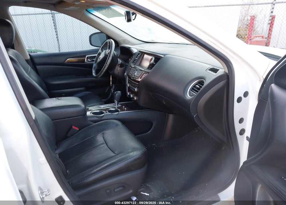 2013 NISSAN PATHFINDER PLATINUM VIN: 5N1AR2MN4DC682358