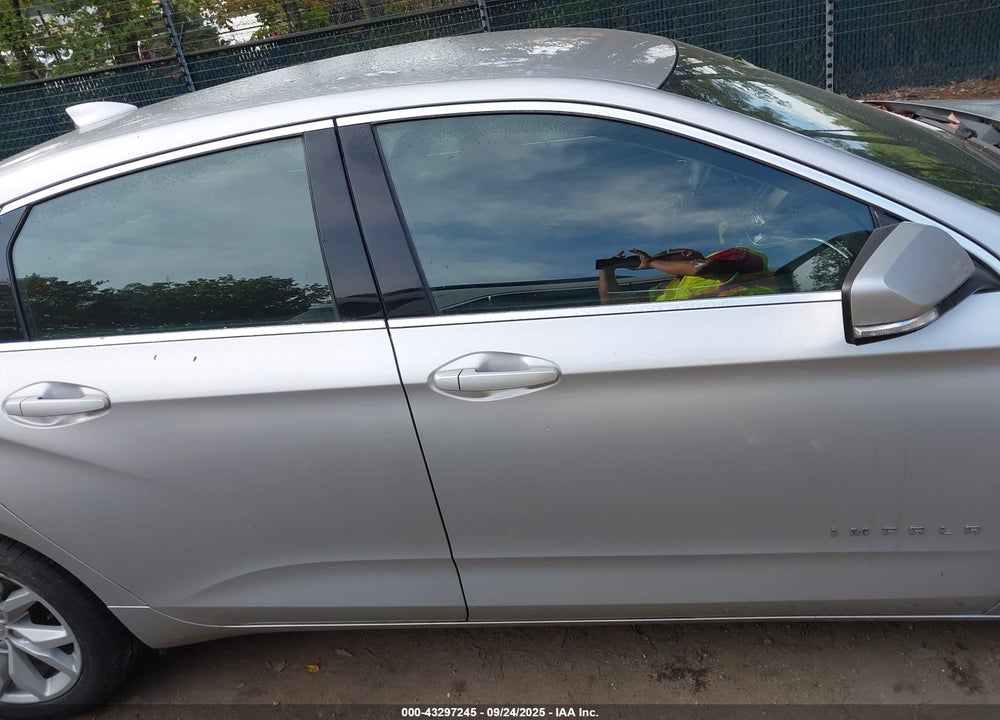 2016 CHEVROLET IMPALA VIN: 2G1105SAXG9129038